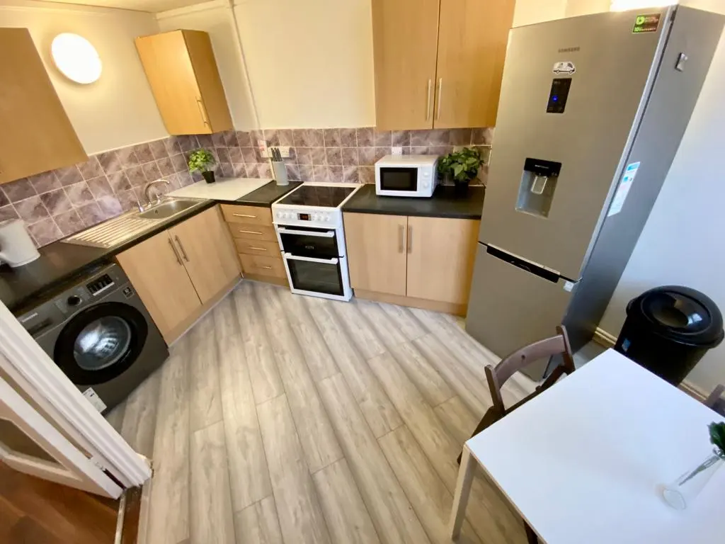 Double room in Imperial Wharf / Fulham Broadway